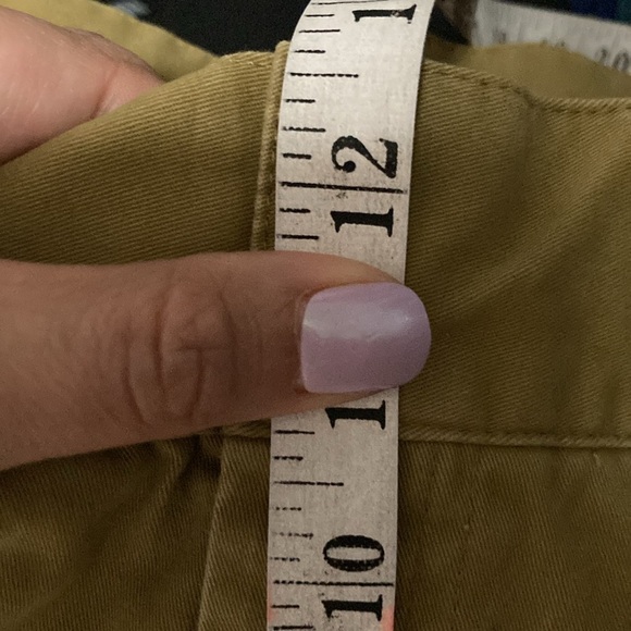 Glamorous cuffed cargo trousers in khaki Size 4 (13.5”) - Picture 3 of 11